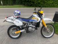 Suzuki DR 650 SE