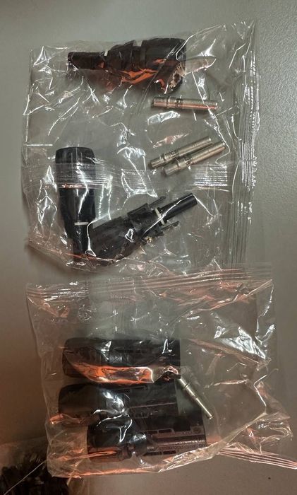 MC4-конектор акумулятор