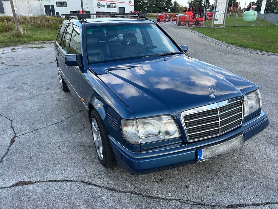 Mercedes 124 E250 TD * klimatyzacja * skóra * zarejestrowany