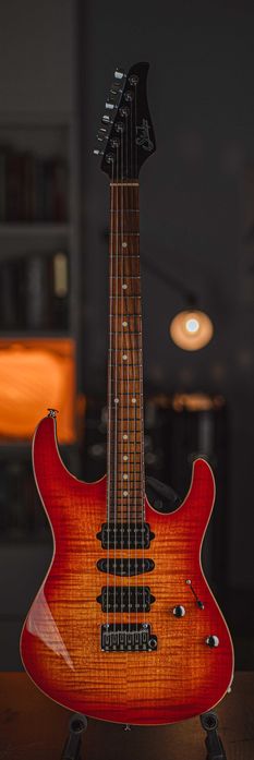 Suhr Modern Plus HSH Pau Ferro Fretboard 2019 Fireburst