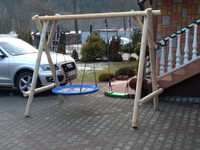 Huśtawka - plac zabaw dla dzieci