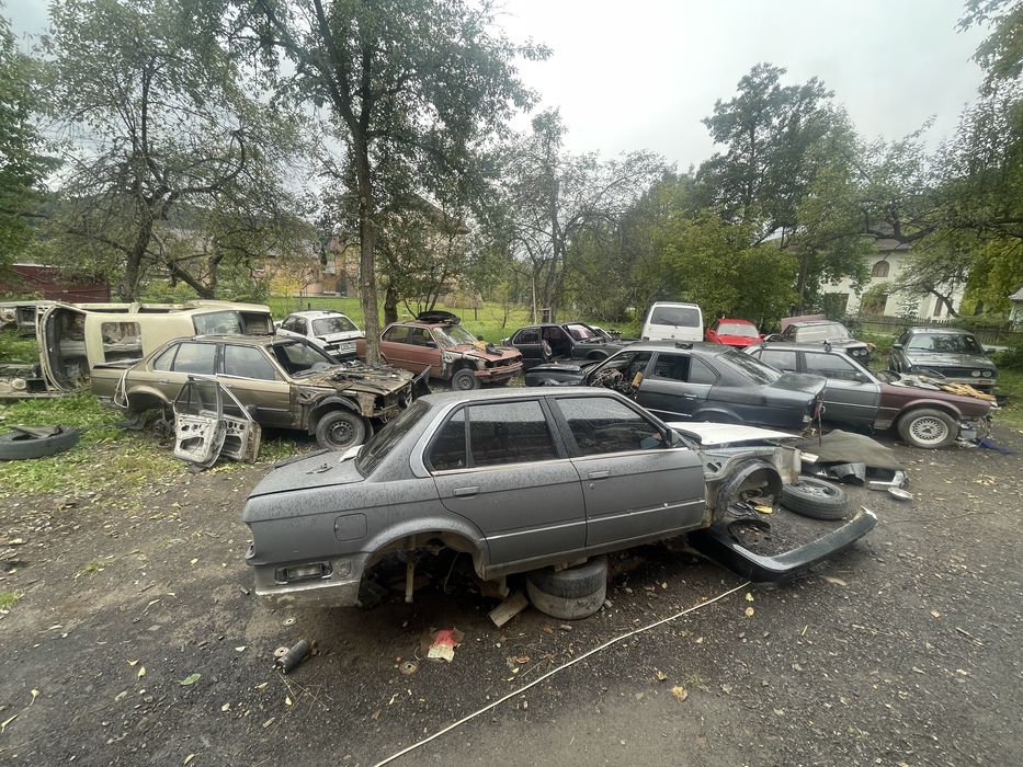 Розборка бмв е28е30,е34великий вибір запчастин
