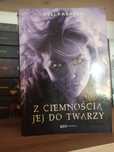 Z ciemnością jej do twarzy - Kelly Keaton