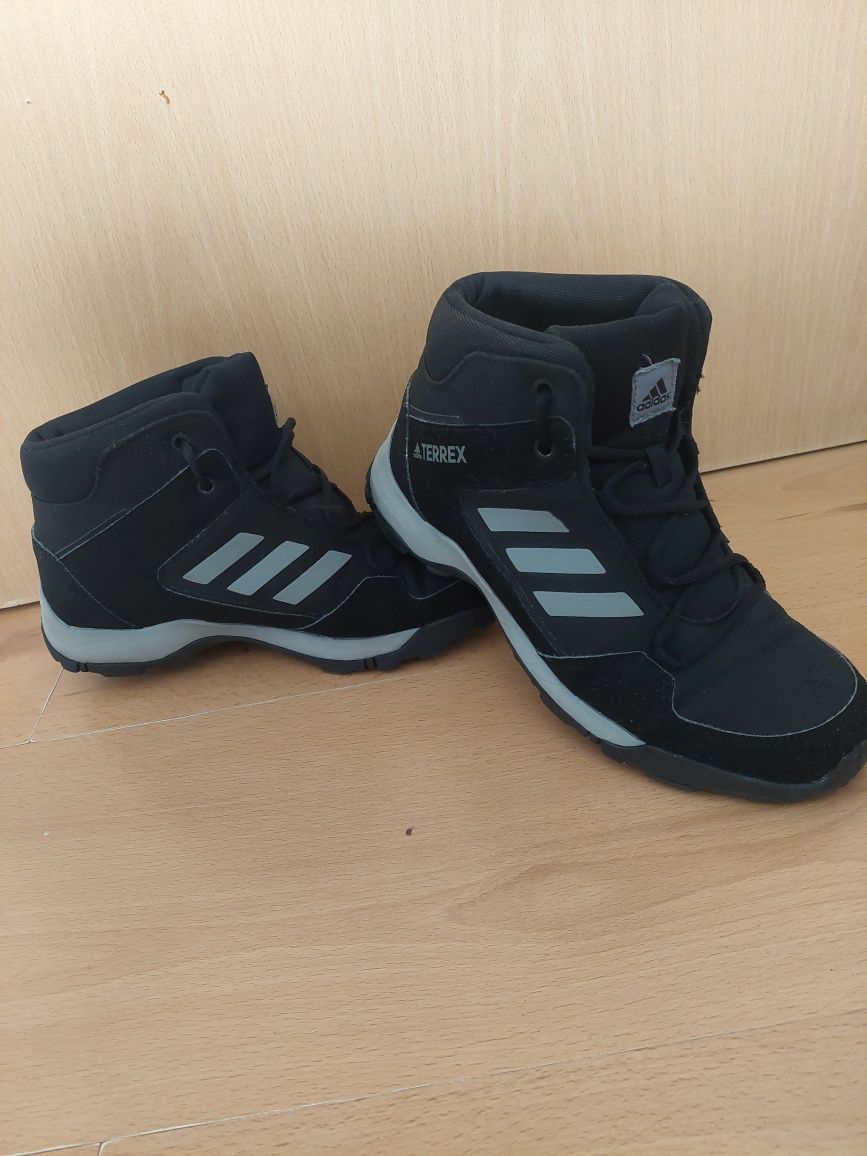 Kozaki Adidas  Terrex  rozm 36