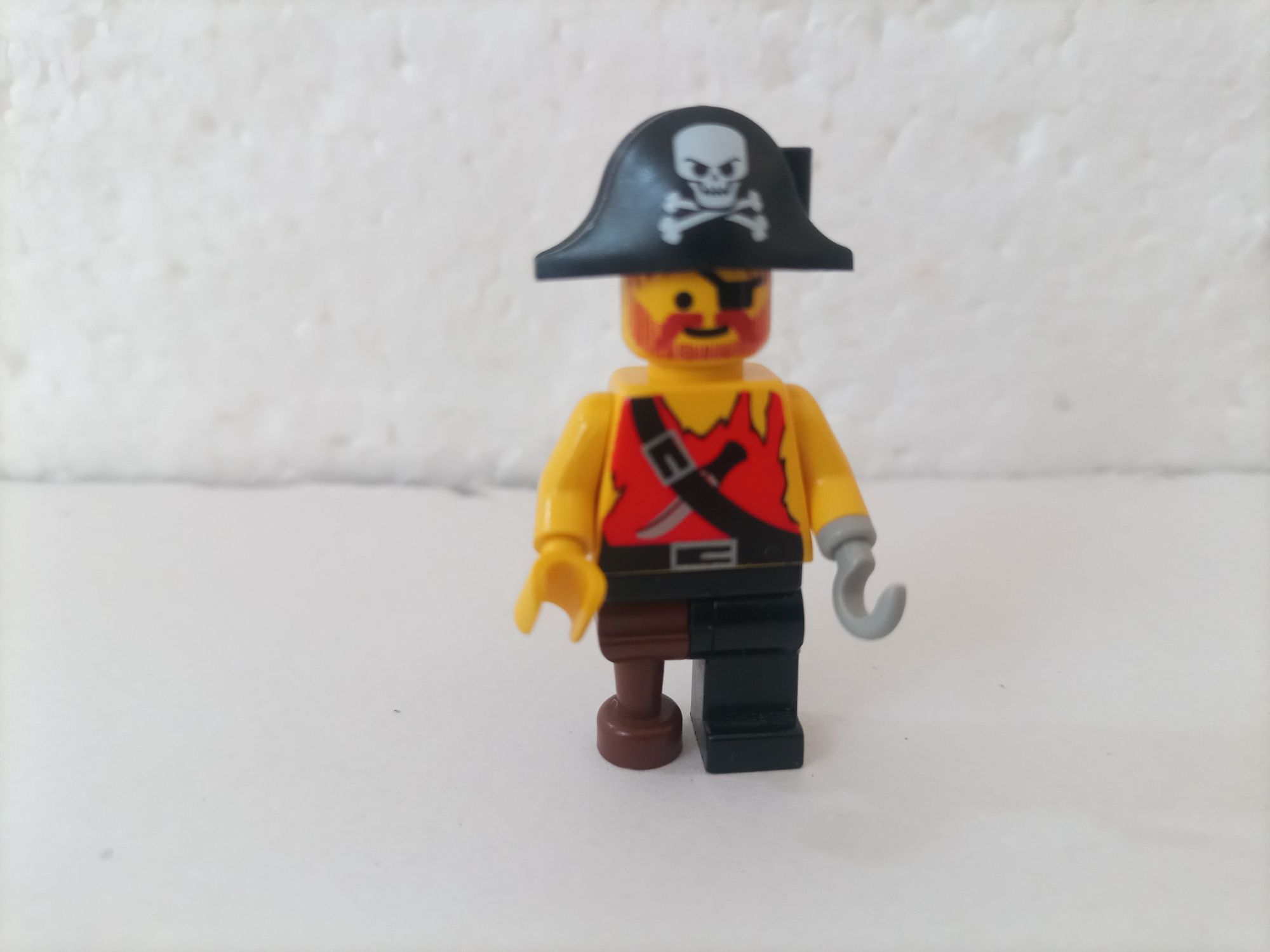 Klocki LEGO pirat