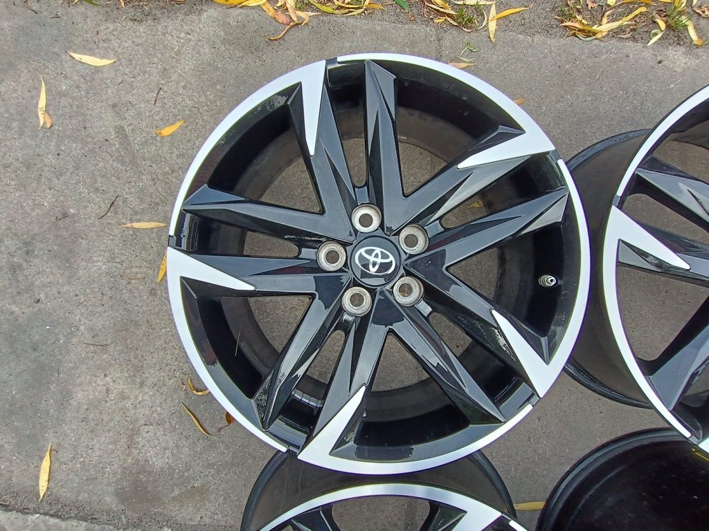 Alufelgi 19 Toyota CHR CH-R Yaris Cross Corolla TPMS 5x114,3 ET50