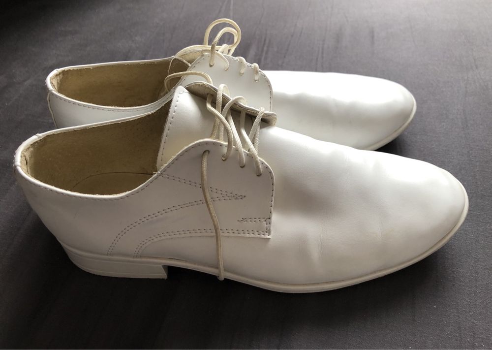 Buty do Komunii Świętej dla chłopca, białe, 34