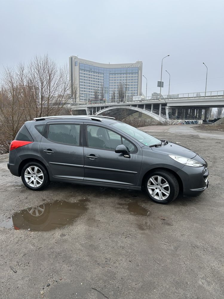 Peugeot 207 SW / Пежо 207 СВ