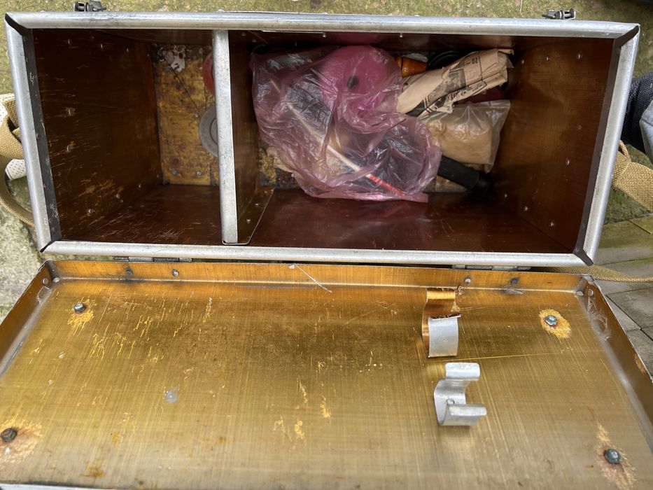 Рибацький ящик, сидушка для зимової риболовлі