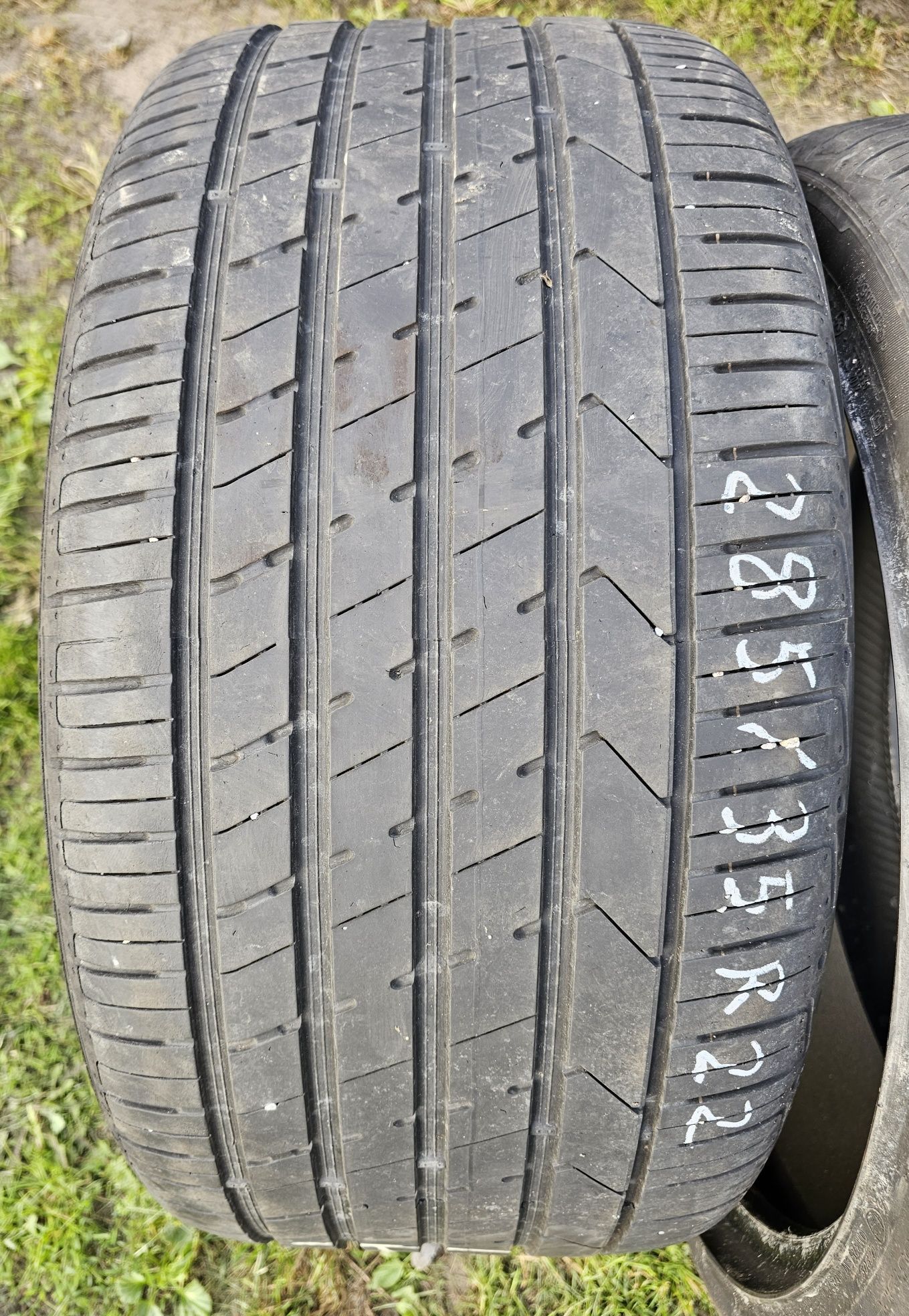 Opony letnie Hankook 285/35R22 106Y