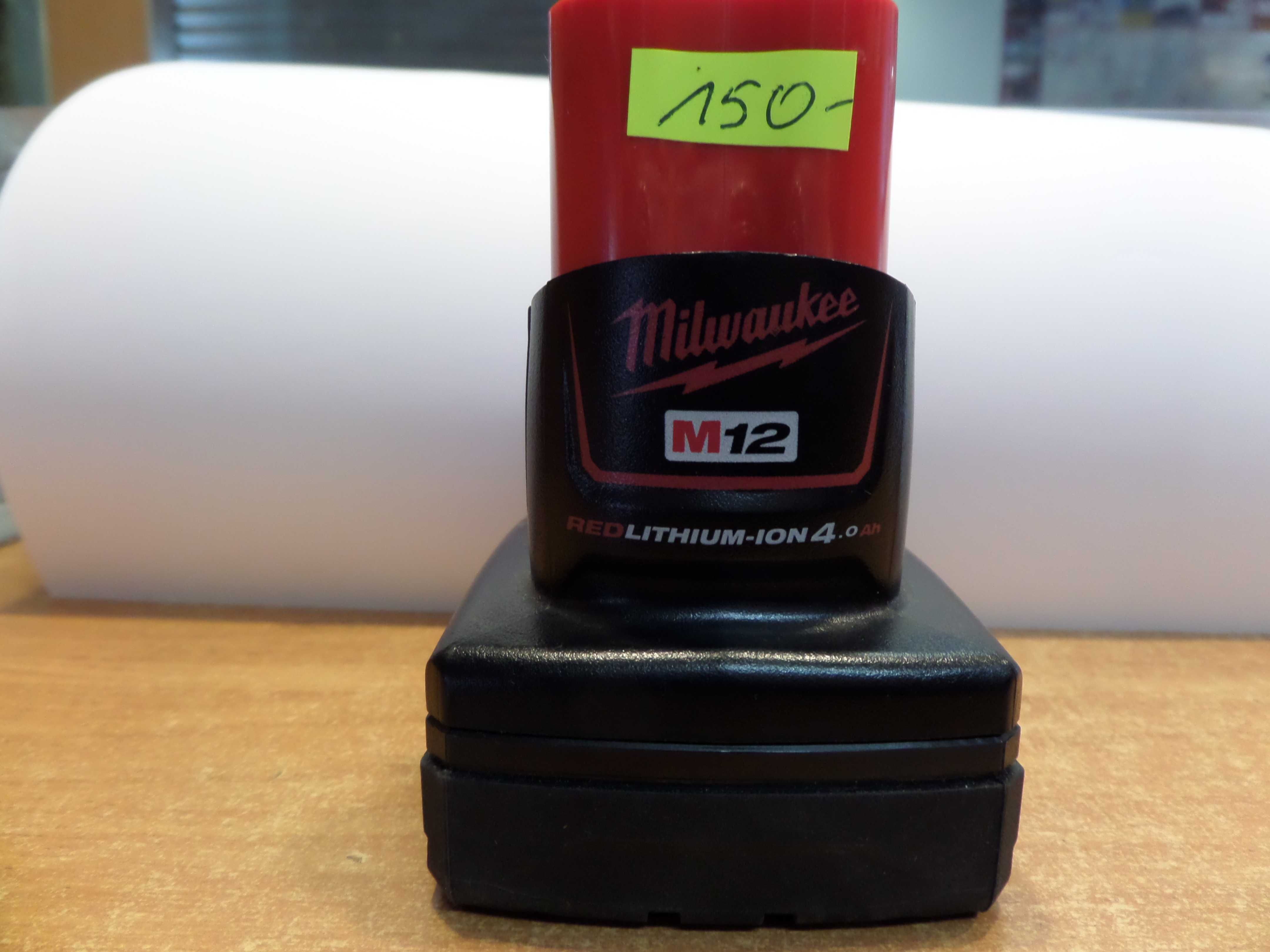 MILWAUKEE Bateria Akumulator 12V 2.0Ah M12B2