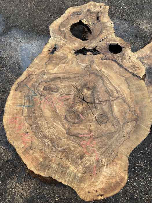 Duze plastry na stoliki