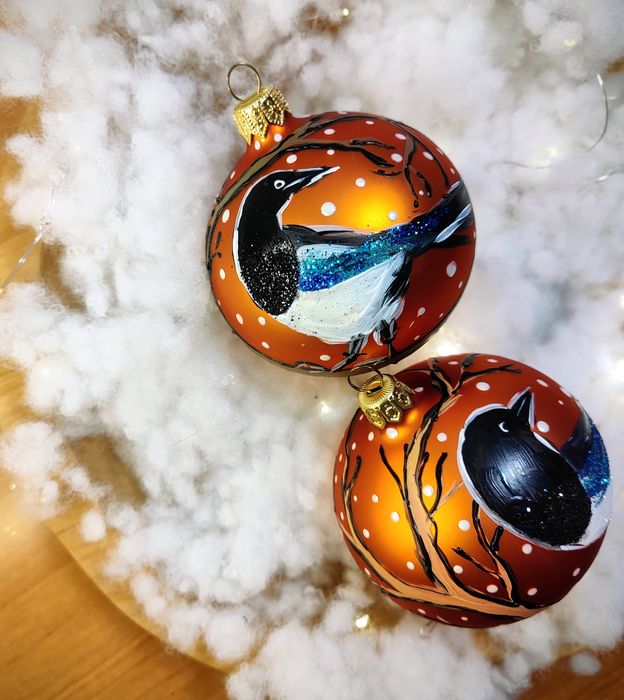 Szklane bombki na choinkę, kula, bańka, sroka,  ptak polski