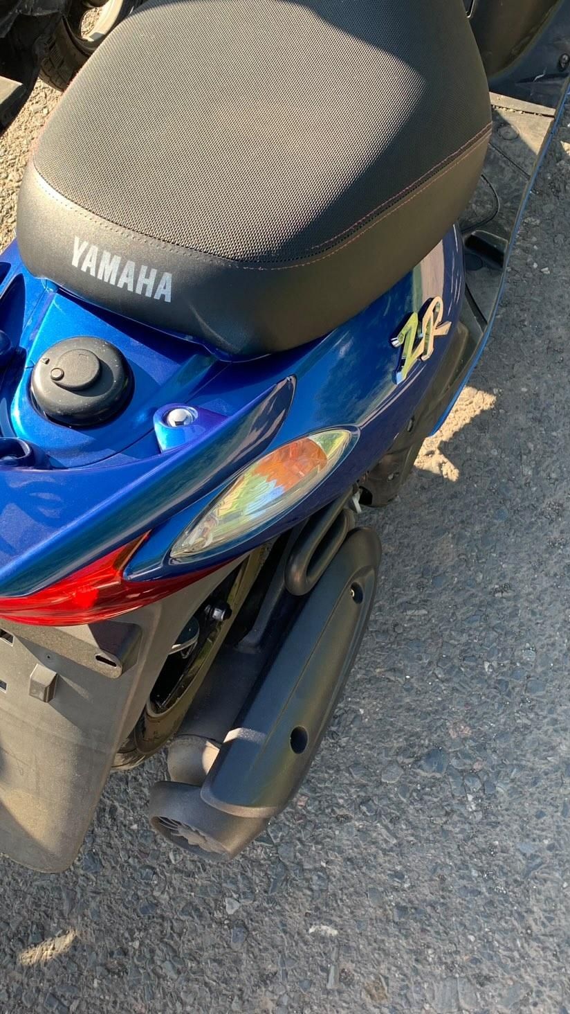Продам Yamaha 39 ZR