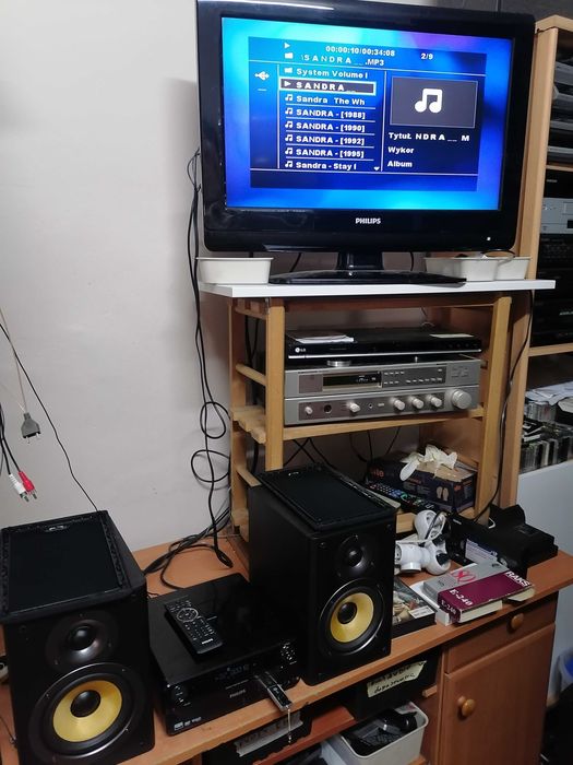 Wieża Philips DCD322 Micro Theater , pilot
