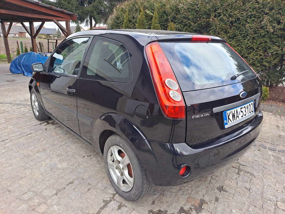 Ford fiesta  2006 1.3 benzyna