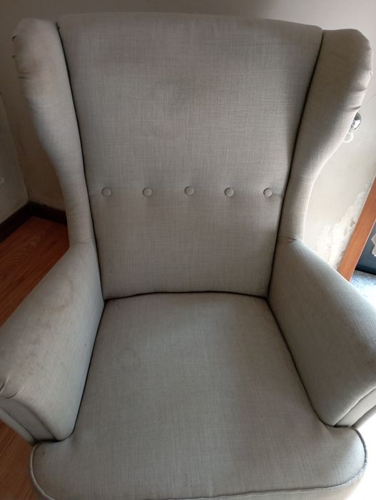 Cadeirão IKEA beje