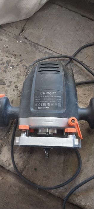 Фрезерний станок