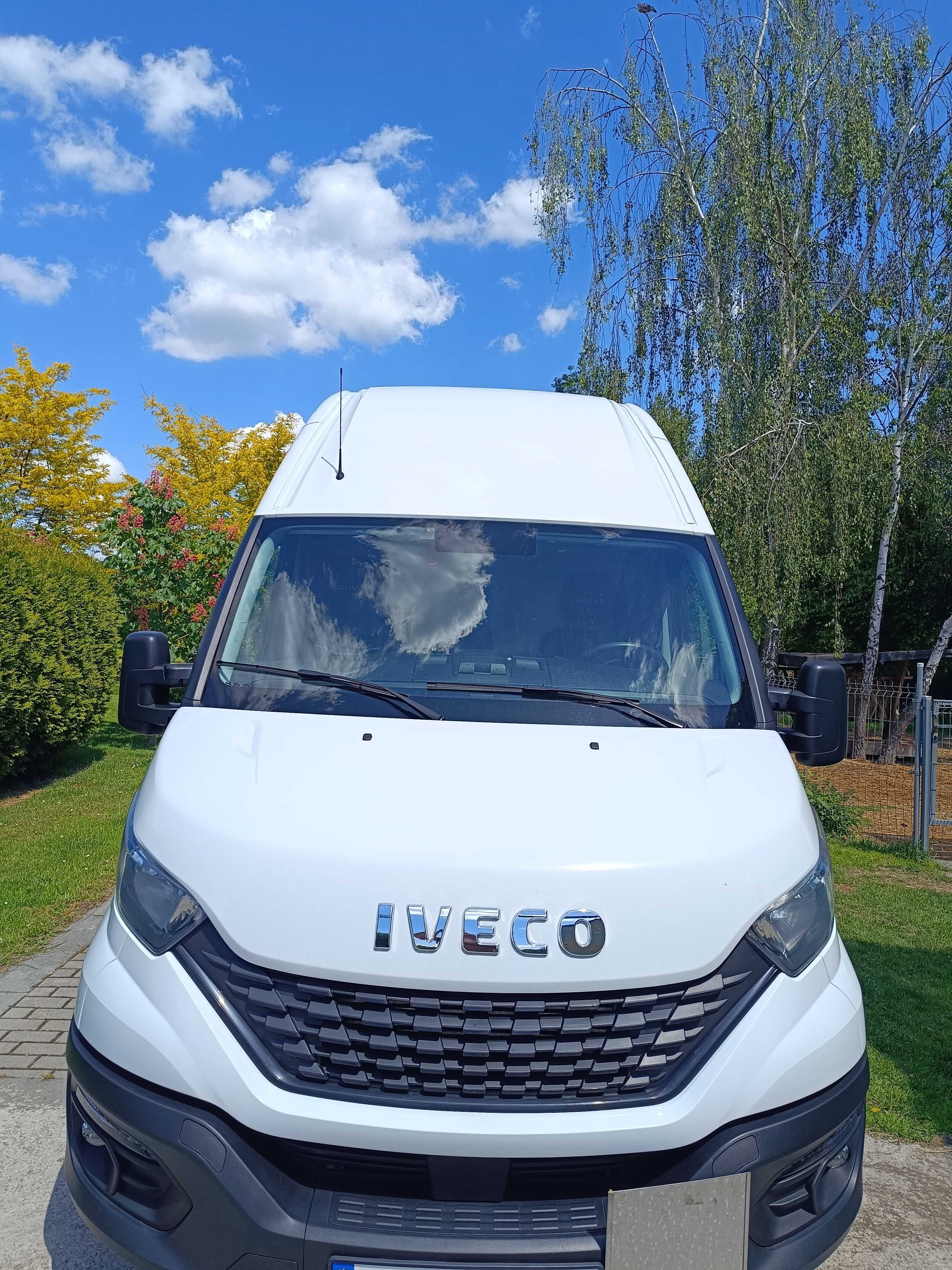 IVECO 35S18 Furgon