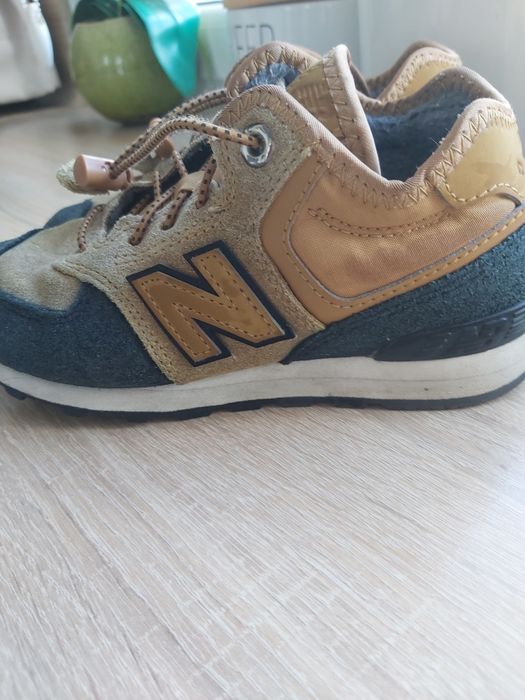 Buty New balance chlopiece 32