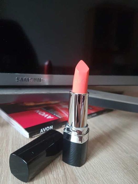 Ultrakremowa szminka Ripe Papaya Avon nowa szybka wysyłka