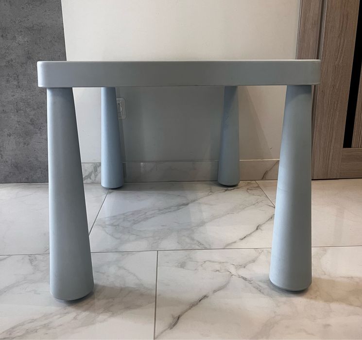 Дитячий столик Ikea