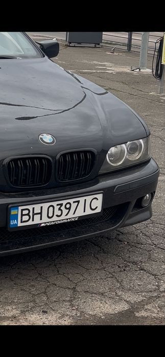 Продам бмв е39 автомат