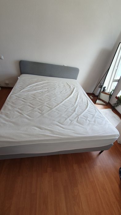 Colchão 200x160cm COMO NOVO!