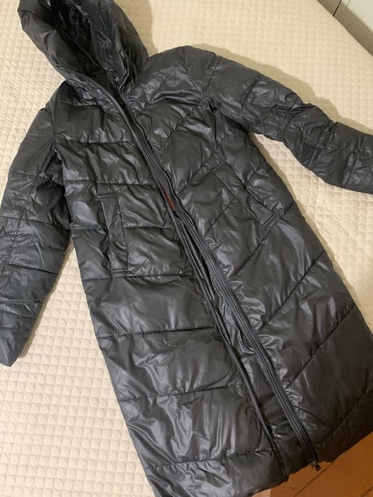 Пальто пуховик 42 розмір