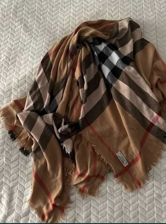 Шарф палантин платок Burberry