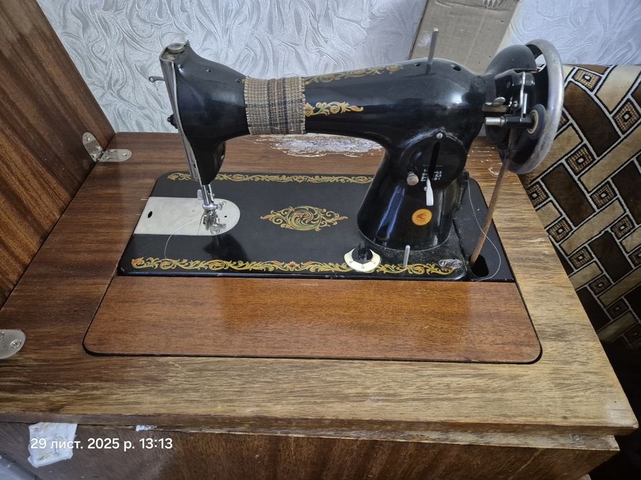 швейна машина Подолка