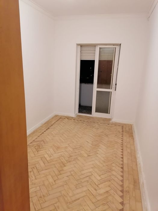 T2 boas áreas Moscavide