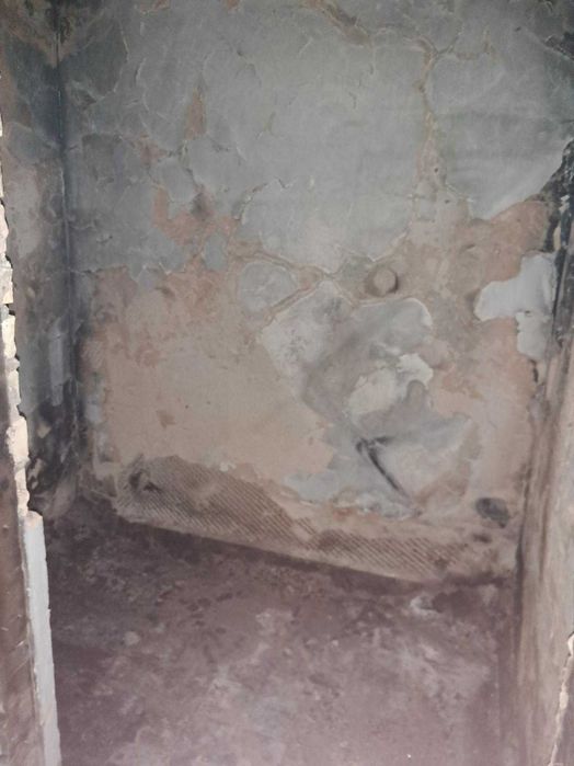 Продам ділянку (11сот) з будинком біля Києва. Будуй свій дім мрії!