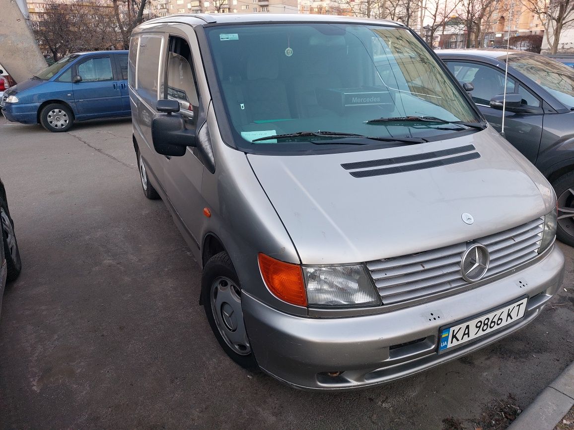 Продам Мерсдес Вито 112 CDI