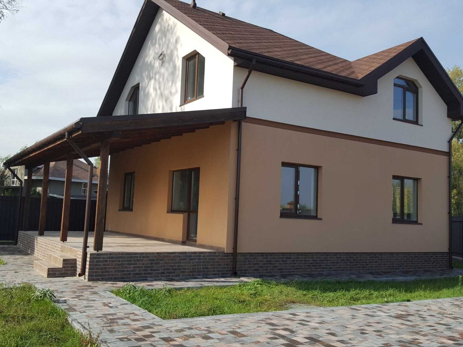 Долгосрочная аренда 2 єт. дома 150 кв.м. в с.Осещина на берегу р.Десна