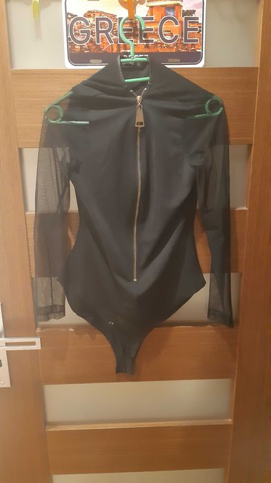 Body czarne na zamek rozmiar m