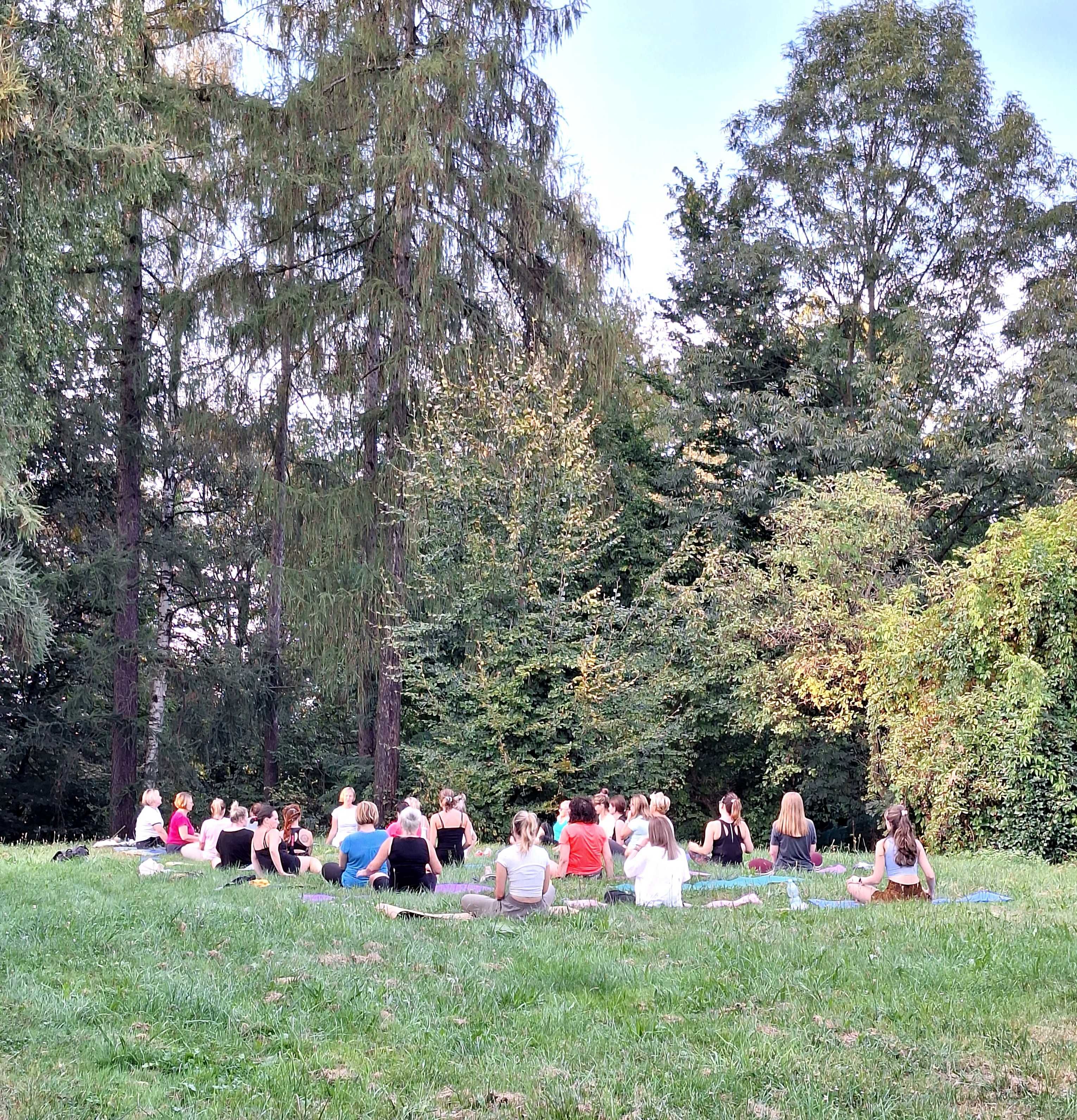 Wynajem sala lokal przyjęcie impreza urodziny chrzciny firmowe Kraków