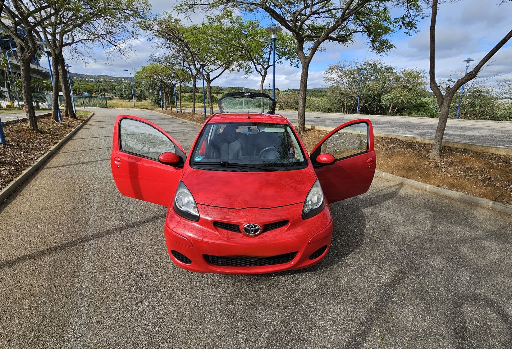 Toyota AYGO 1.0 económico