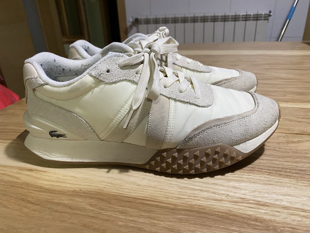 Sapatilhas Lacoste L-Spin tamanho 42,5