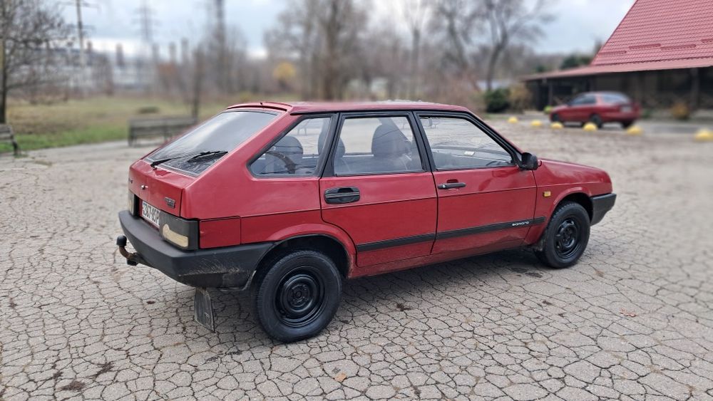 Продам ВАЗ 2109 .