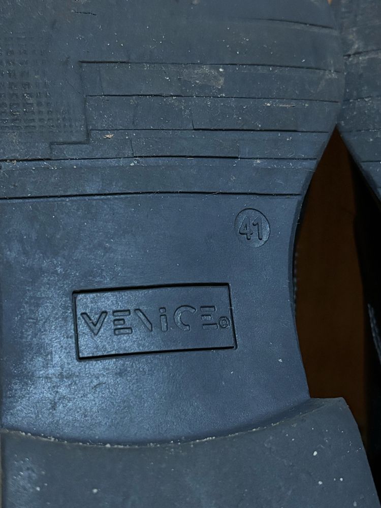 Eleganckie buty firmy Venice