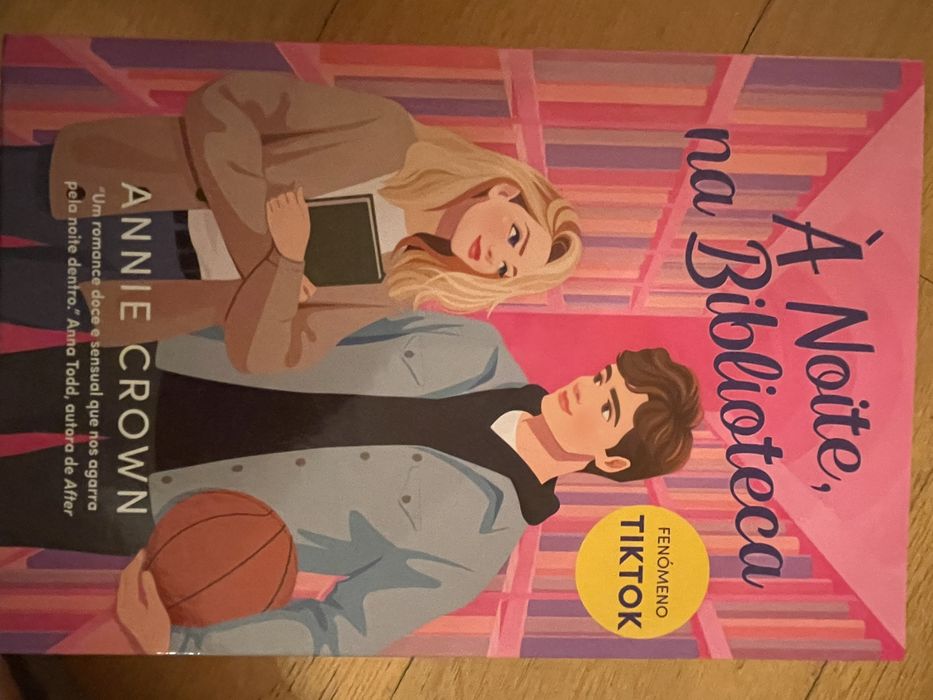 Livros em 2 mao como novos