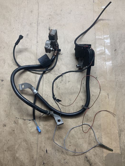 Klema IBS minusowa BMW E60 E61 E90 E91 E92 E93 X3 X5 przedlift polift