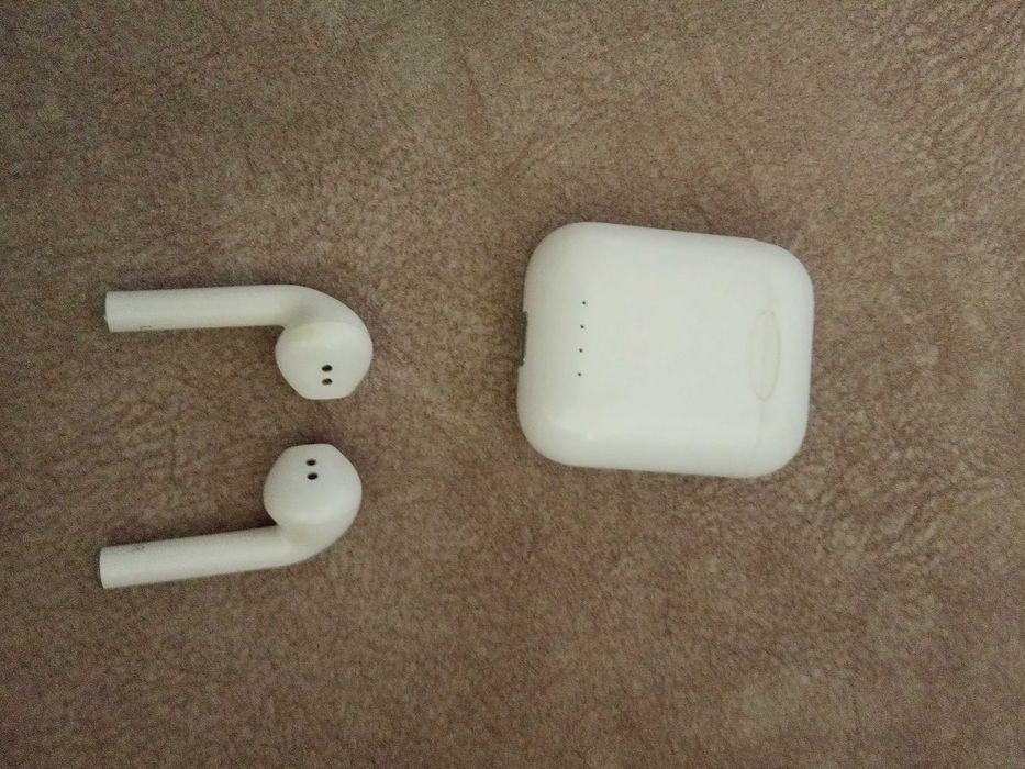 Адаптер для карты памяти, зарядка для прикуривателя, наушники