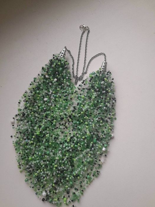 Павутина з бісеру