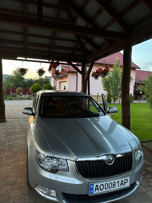 Škoda Superb 2009. 72.000км