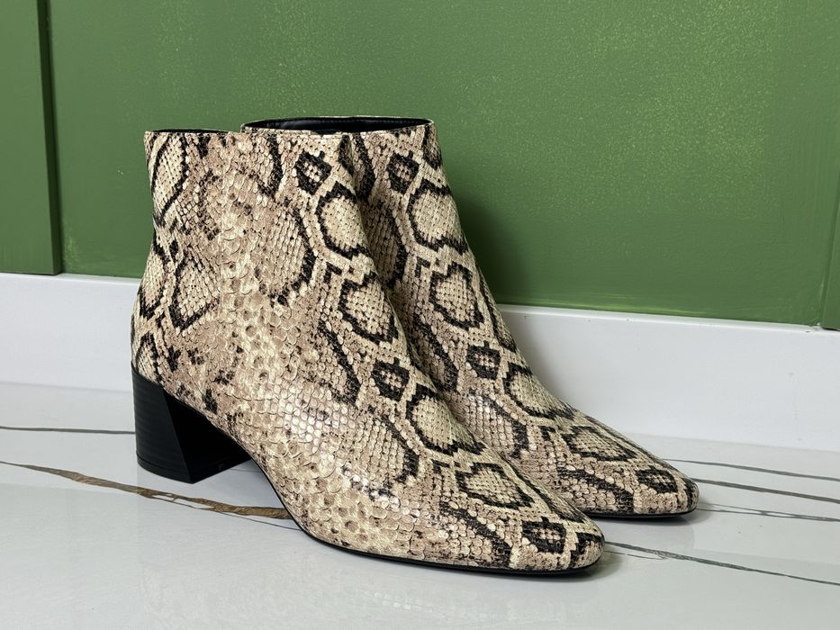 Черевики Манго рептилія змія 39 розмір ботинки змеиный принт