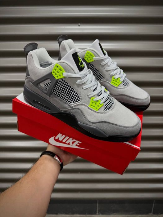 Чоловічі Кросівки Nike Air Jordan Retro 4 (Без предоплат )