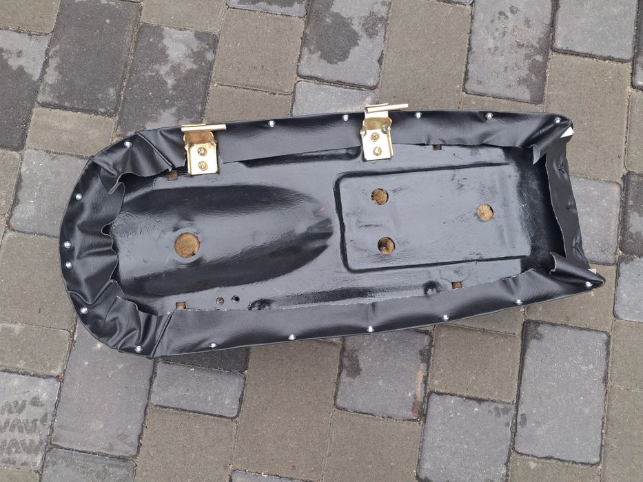 Сидіння мотоцикла мт,днепр