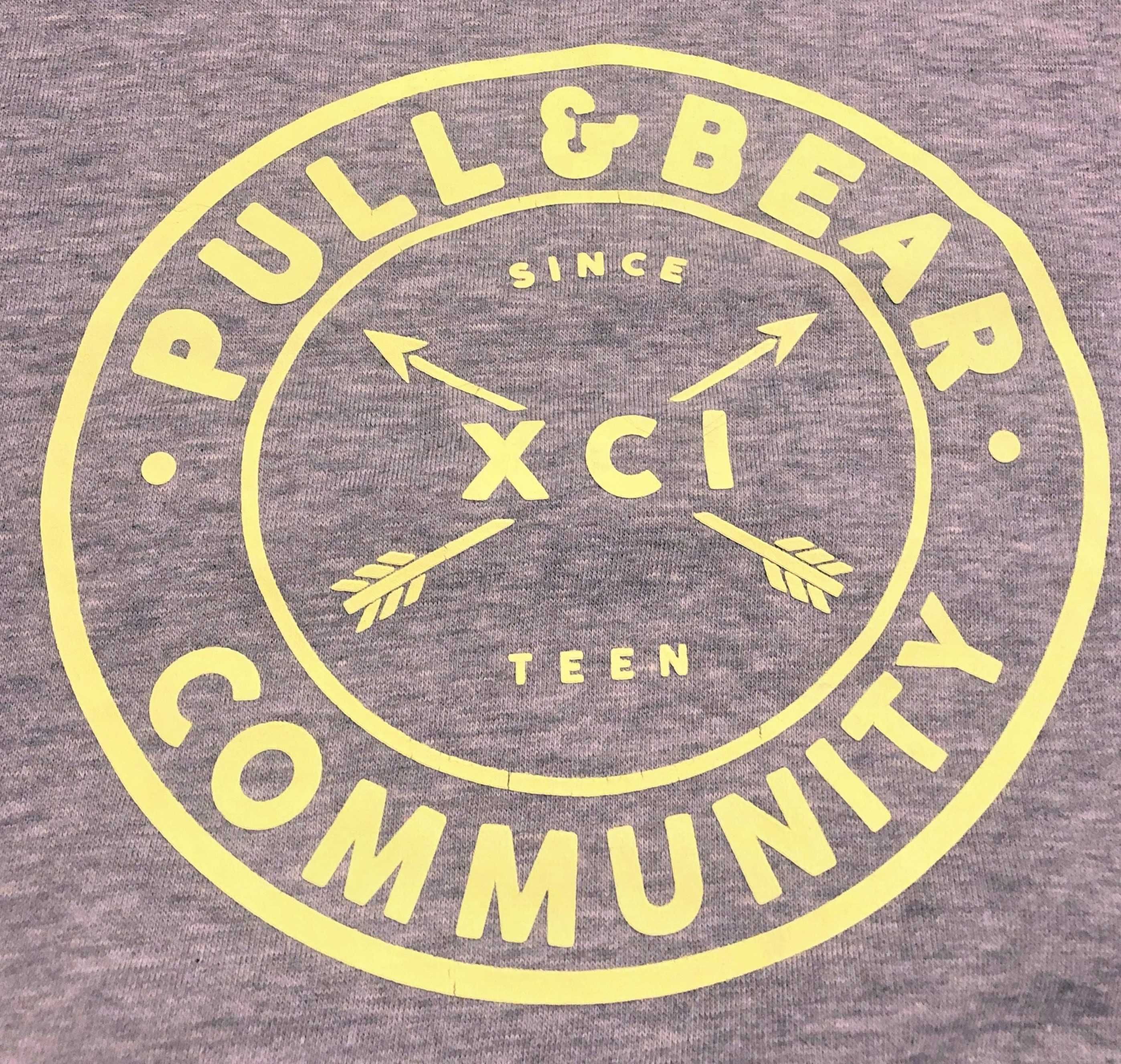 Szara bluza z neonowym nadrukiem Pull & Bear